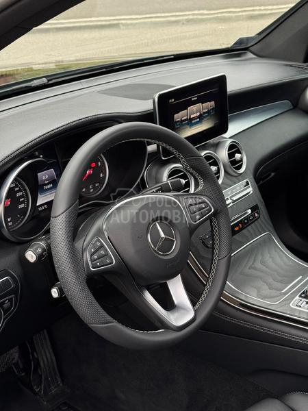 Mercedes Benz GLC 250 4MATIC ALL BLACK