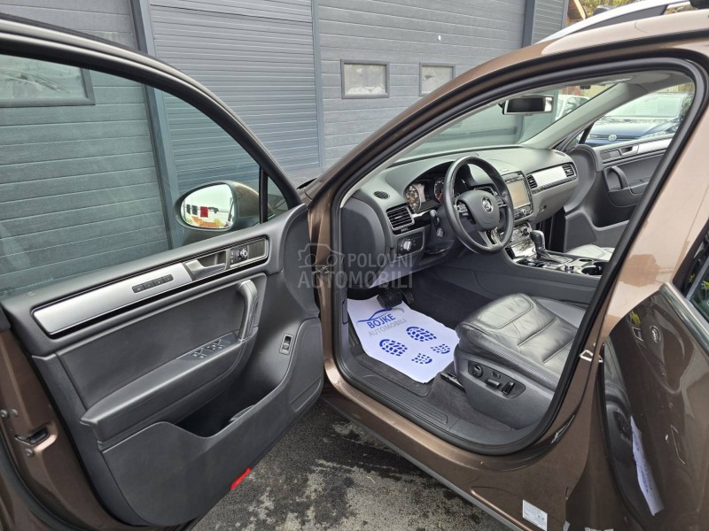 Volkswagen Touareg 3.0TDI CARAT 4x4