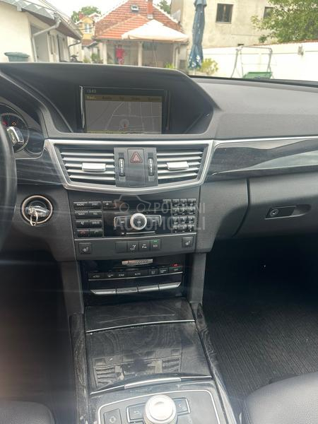 Mercedes Benz E 250 