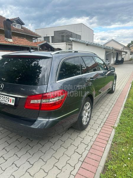 Mercedes Benz E 250 