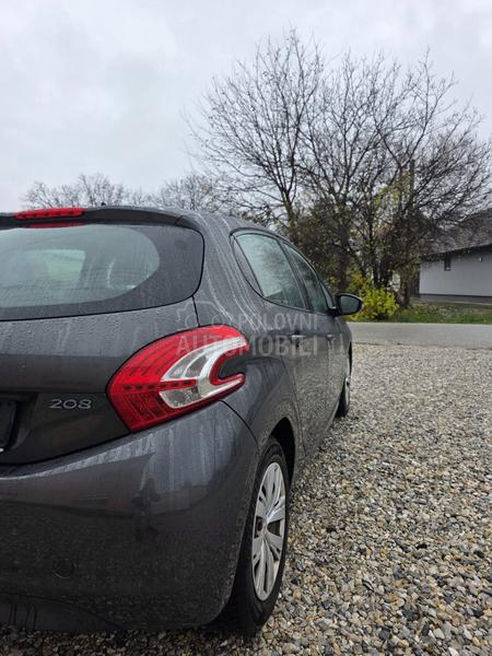 Peugeot 208 1.4 hdi