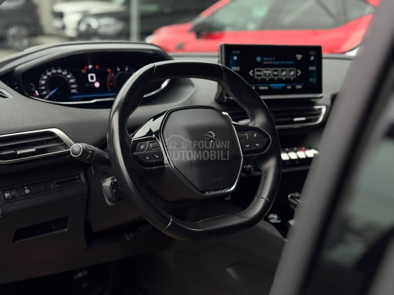 Peugeot 3008 ALLURE/1.5D/Kamera