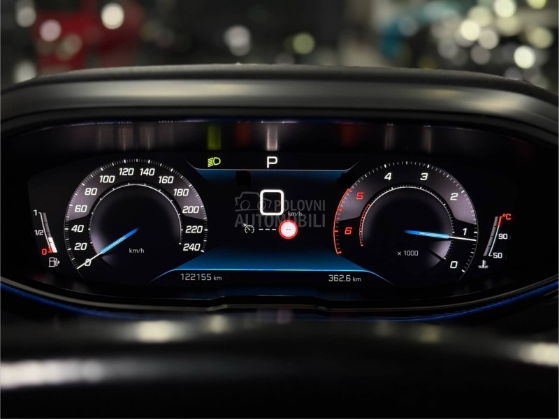 Peugeot 3008 ALLURE/1.5D/Kamera