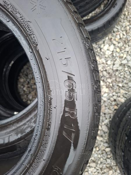 Michelin 215/65 R17 Zimska