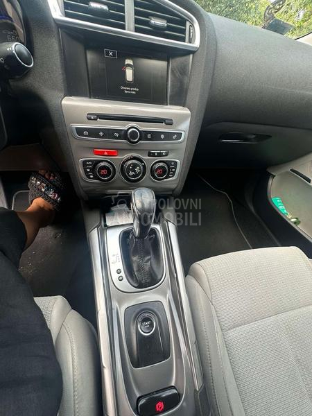 Citroen C4 1.6 pano na vi