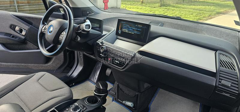 BMW i3 elektricni