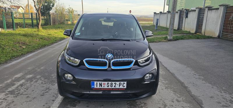 BMW i3 elektricni