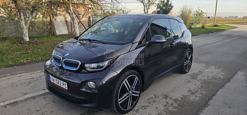 BMW i3 elektricni