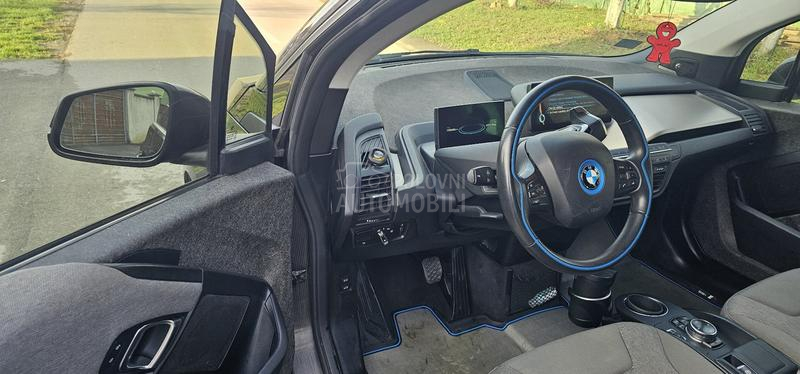 BMW i3 elektricni
