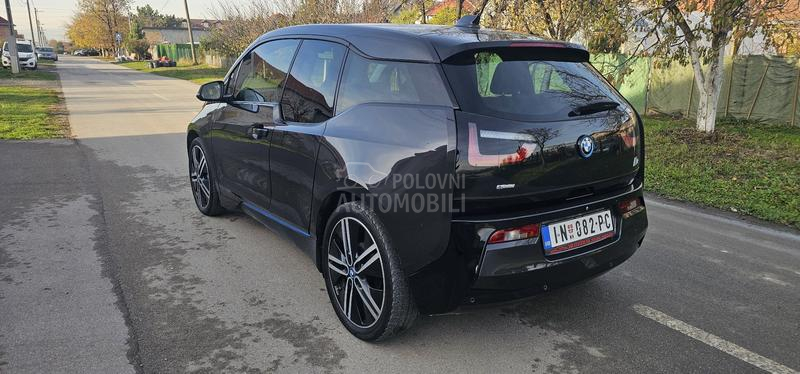 BMW i3 elektricni
