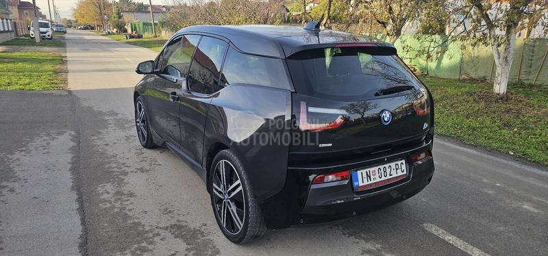 BMW i3 elektricni