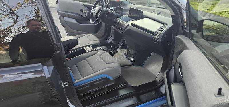 BMW i3 elektricni