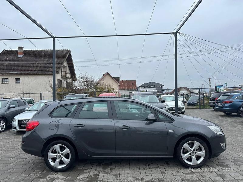 Opel Astra J N O V A
