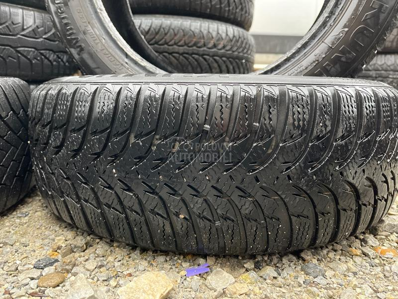 Kumho 195/55 R16 Zimska