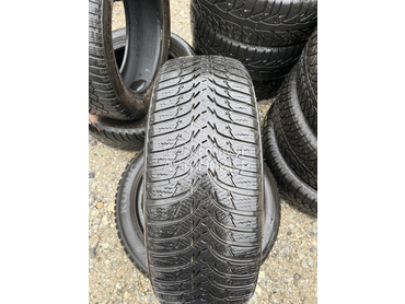 Kumho 195/55 R16 Zimska