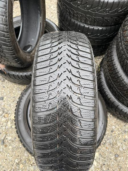 Kumho 195/55 R16 Zimska