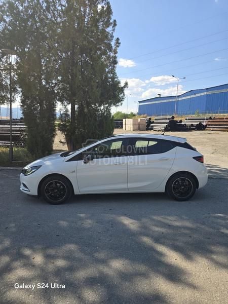 Opel Astra K NOVA
