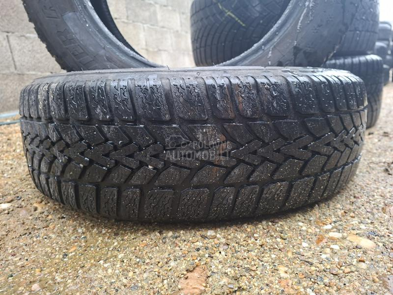 Dunlop 185/60 R15 Zimska