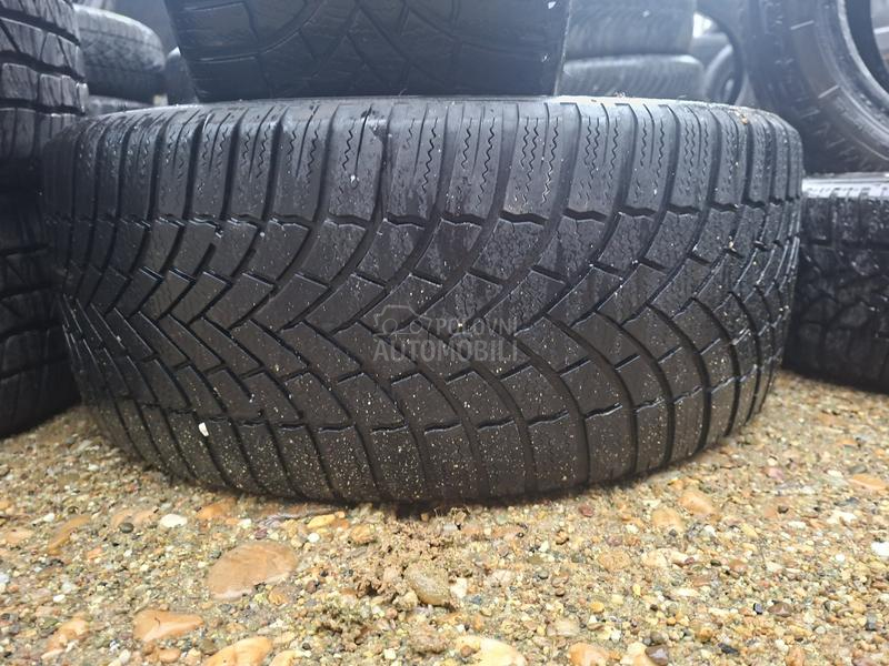 Continental 225/45 R17 Zimska