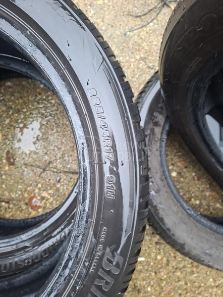 Continental 225/45 R17 Zimska