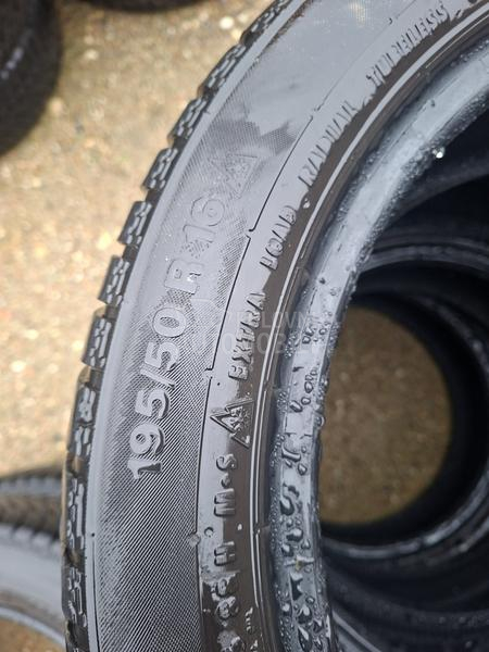 Continental 195/50 R15 Zimska