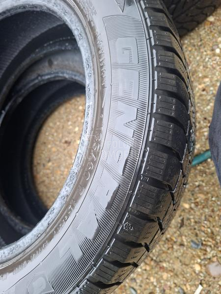 General 185/60 R15 Zimska