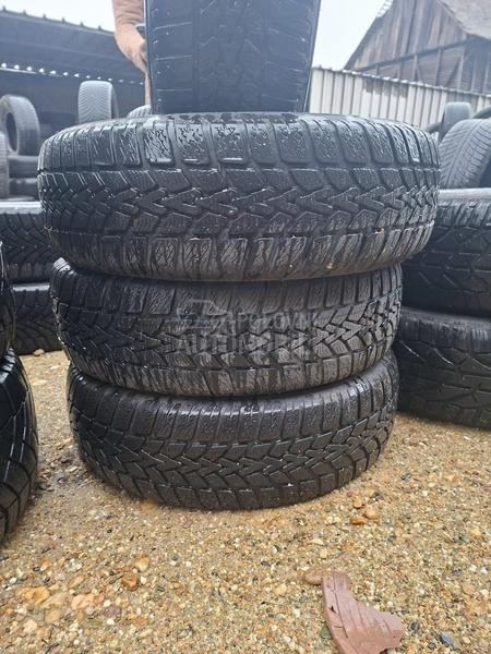 Dunlop 175/65 R15 Zimska