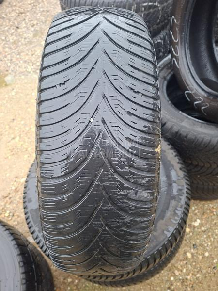 BFGoodrich 185/70 R14 Zimska