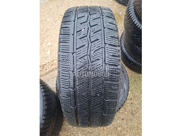 Hankook 215/60 R16 Zimska