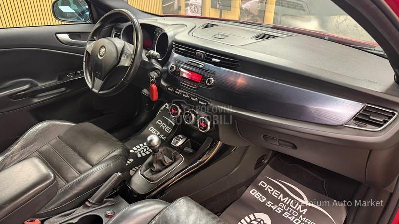 Alfa Romeo Giulietta //1.6 JTDM/KOŽA/FUL