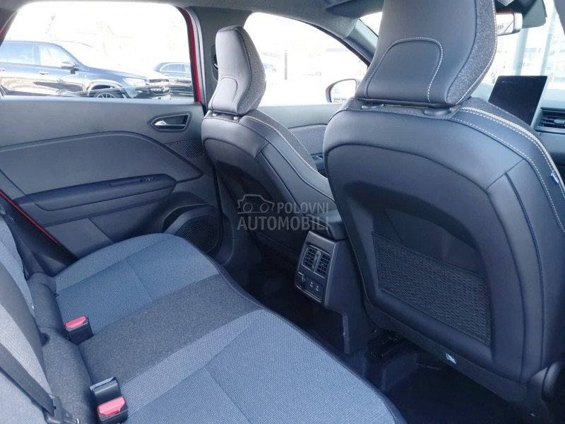 Renault Captur techno TCe 160 EDC