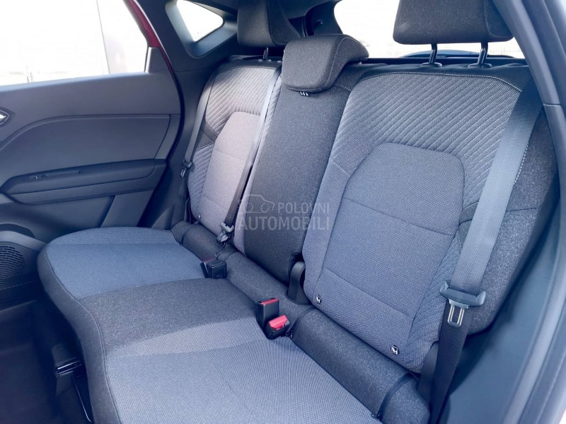 Renault Captur techno TCe 160 EDC