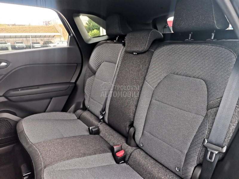 Renault Symbioz E-Tech hybrid 145 hp