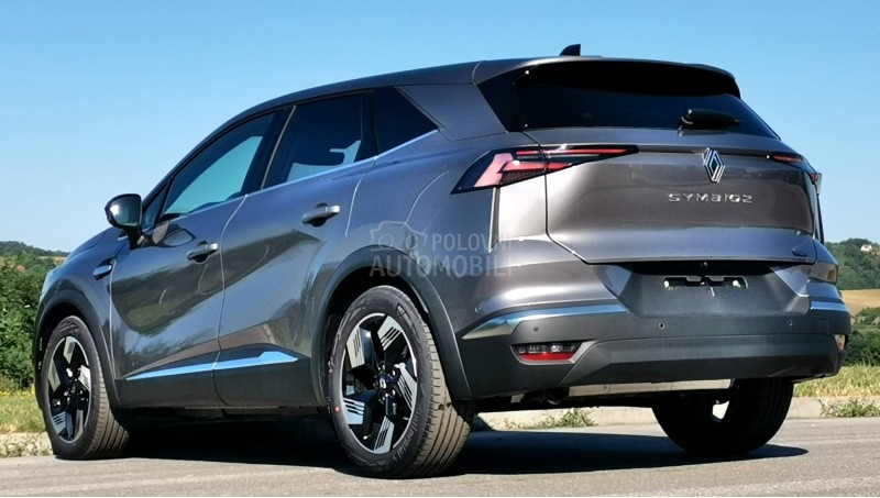 Renault Symbioz E-Tech hybrid 145 hp
