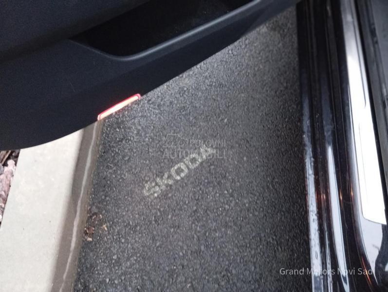 Škoda Superb 2.0 TDI/DSG/4x4