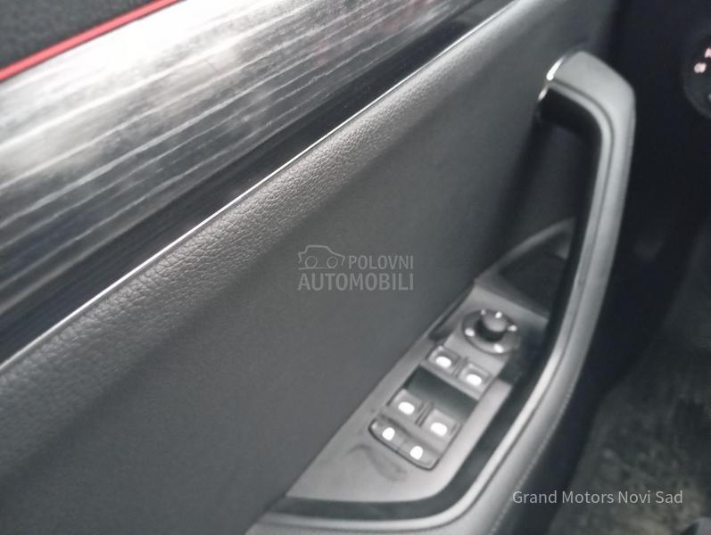 Škoda Superb 2.0 TDI/DSG/4x4