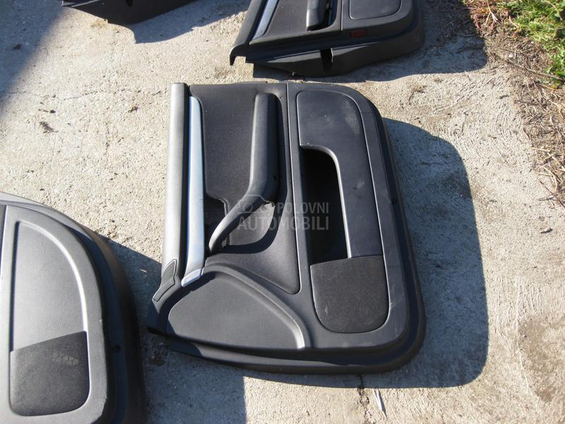 Tapaciri A4 B6 karavan