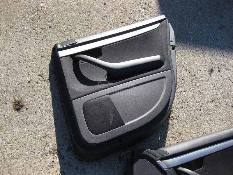 Tapaciri A4 B6 karavan