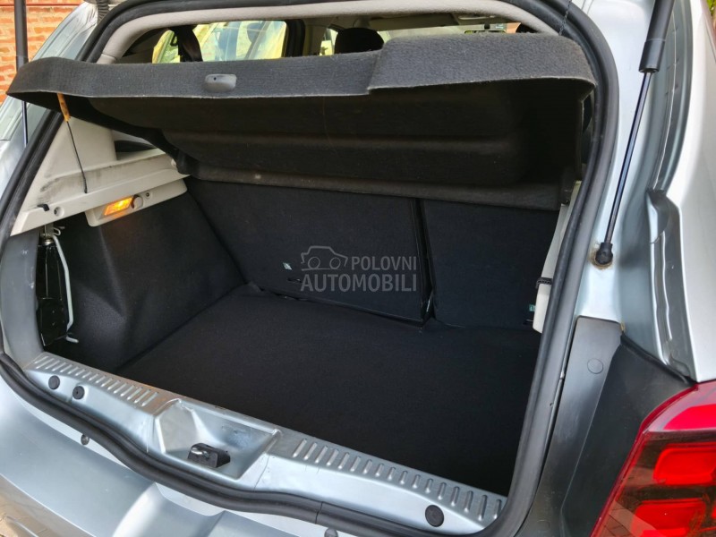 Dacia Sandero 1.0 Kupljen u SR