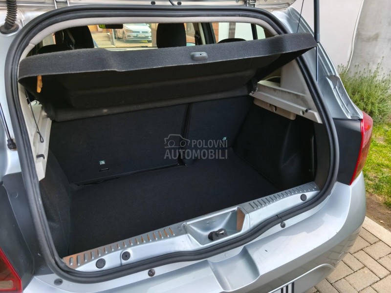 Dacia Sandero 1.0 Kupljen u SR