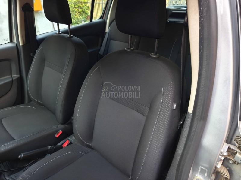 Dacia Sandero 1.0 Kupljen u SR