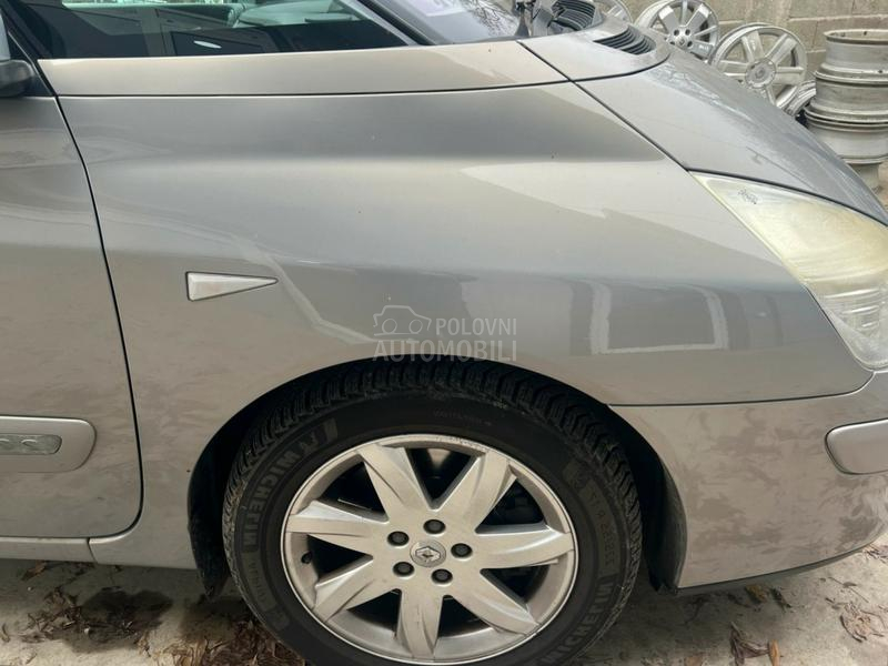 Krilo desno sivo TEA19