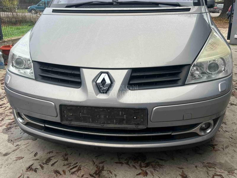 Branik prednji sivi TEA19