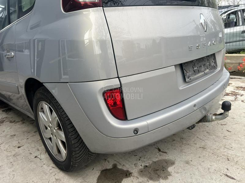 Branik zadnji sivi TEA19