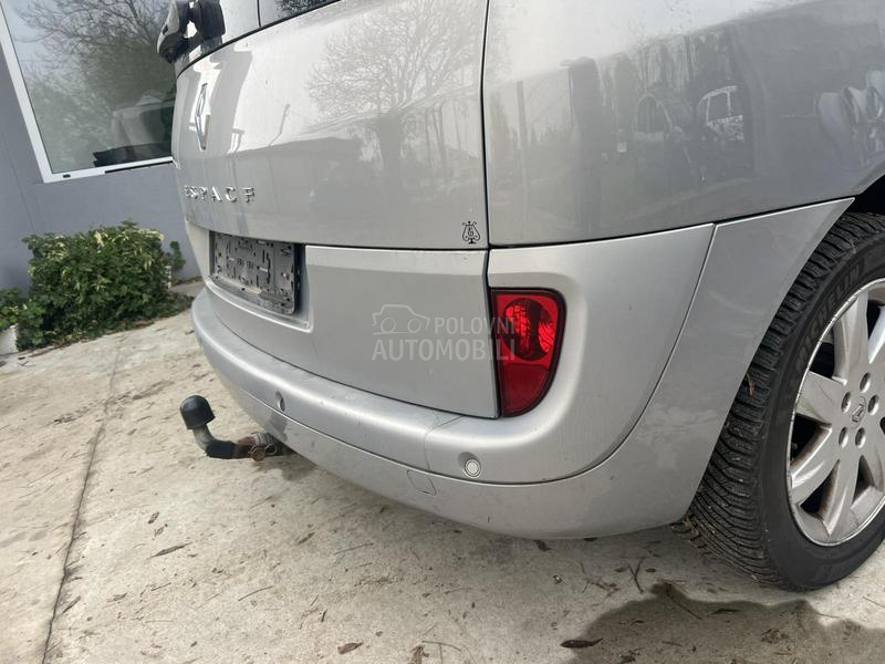 Branik zadnji sivi TEA19