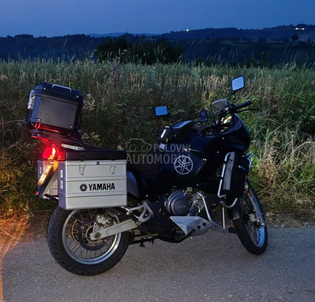 Yamaha super tenere 750