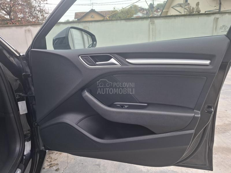 Audi A3 LED/PANO/S tronic