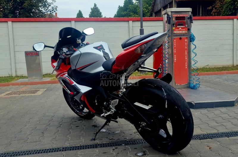 Suzuki Gsxr 1000