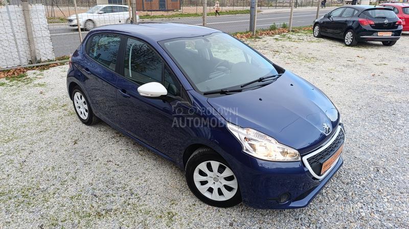 Peugeot 208 1.4hdi STYLE