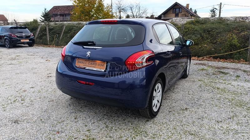 Peugeot 208 1.4hdi STYLE